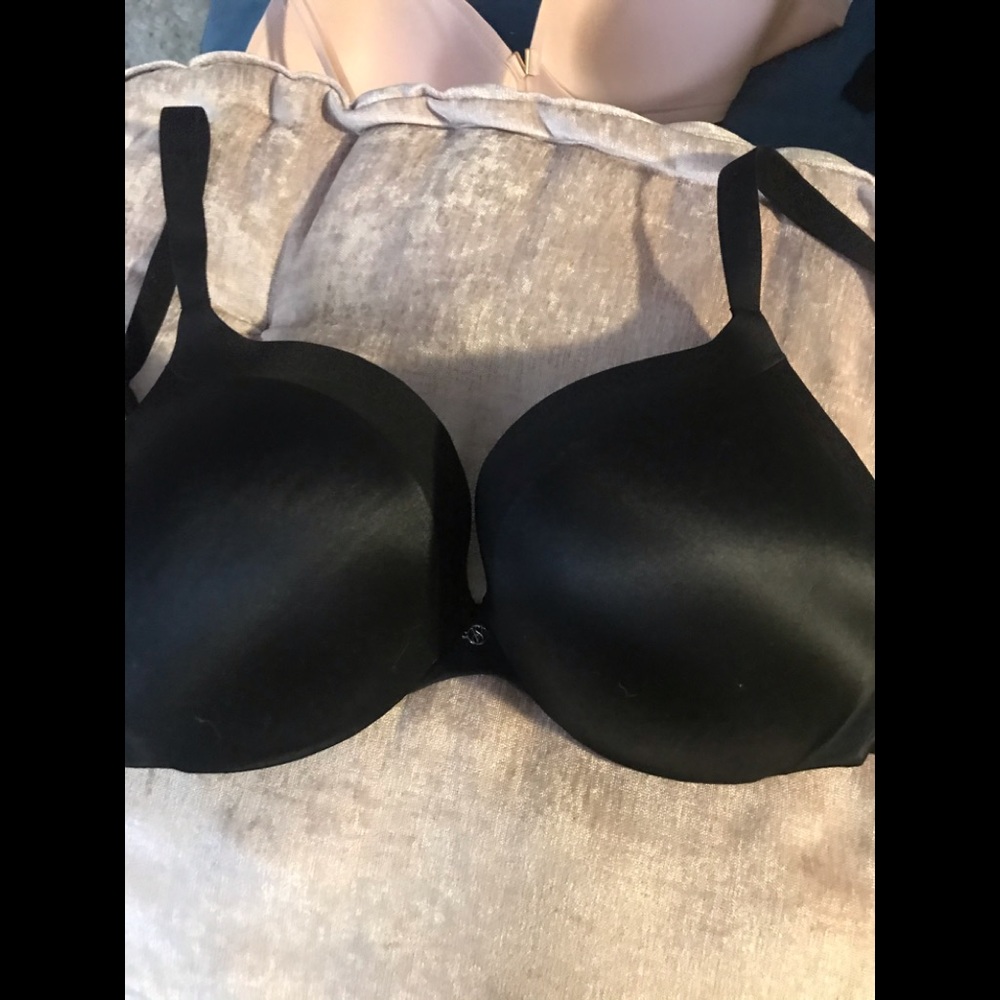 Victoria Secret Black Push Up 38D